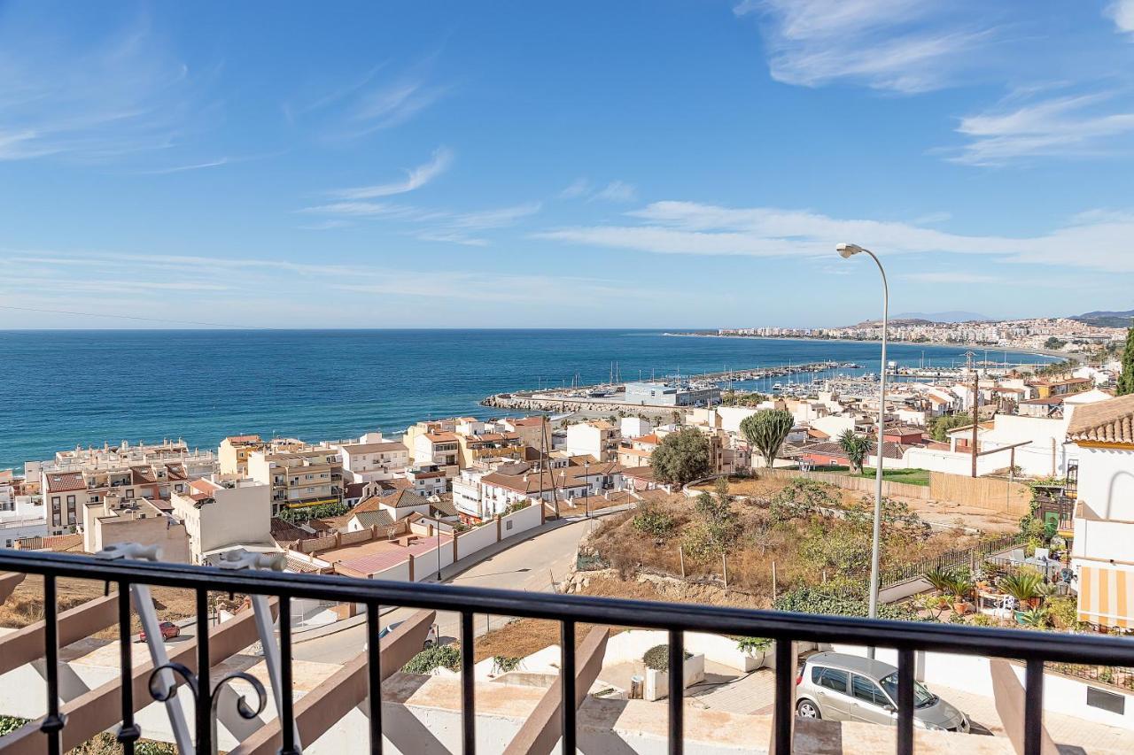 Sunshine Balcony- La Caleta Apartment Caleta De Velez Bagian luar foto